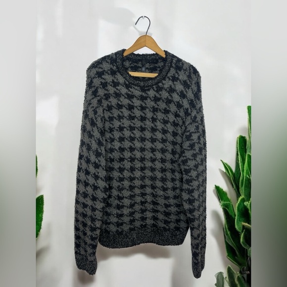 SKIMS Cozy Knit Teddy Plush Houndstooth Gray Chalk Lounge Sweater - Picture 1 of 9